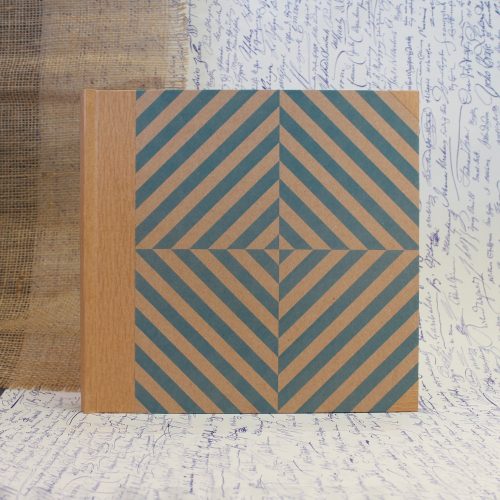 25x25 cm - 30 lap - ECO - natúr - kék halszálkamintás fotóalbum 