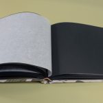 Natúr-zöld-korall virágmintás lenvászon fotóalbum