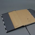 A/5 fekete -fehér csíkos - szürke boríték napló cserélhető belívvel 