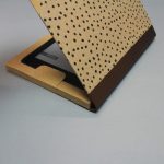 Egyedi e-book olvasó tok - 03 - papír és valódi bőr