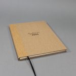 2026 havi tervező - natúrbarna