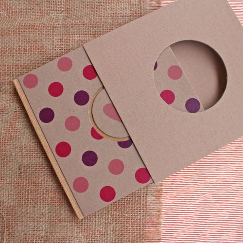 20x20 cm - 128 oldal - SIMA notesz védőtokkal - ECO natúr - pink - lila nagy pöttyös