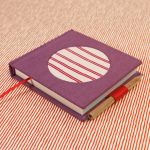 Lila-piros zsebnotesz